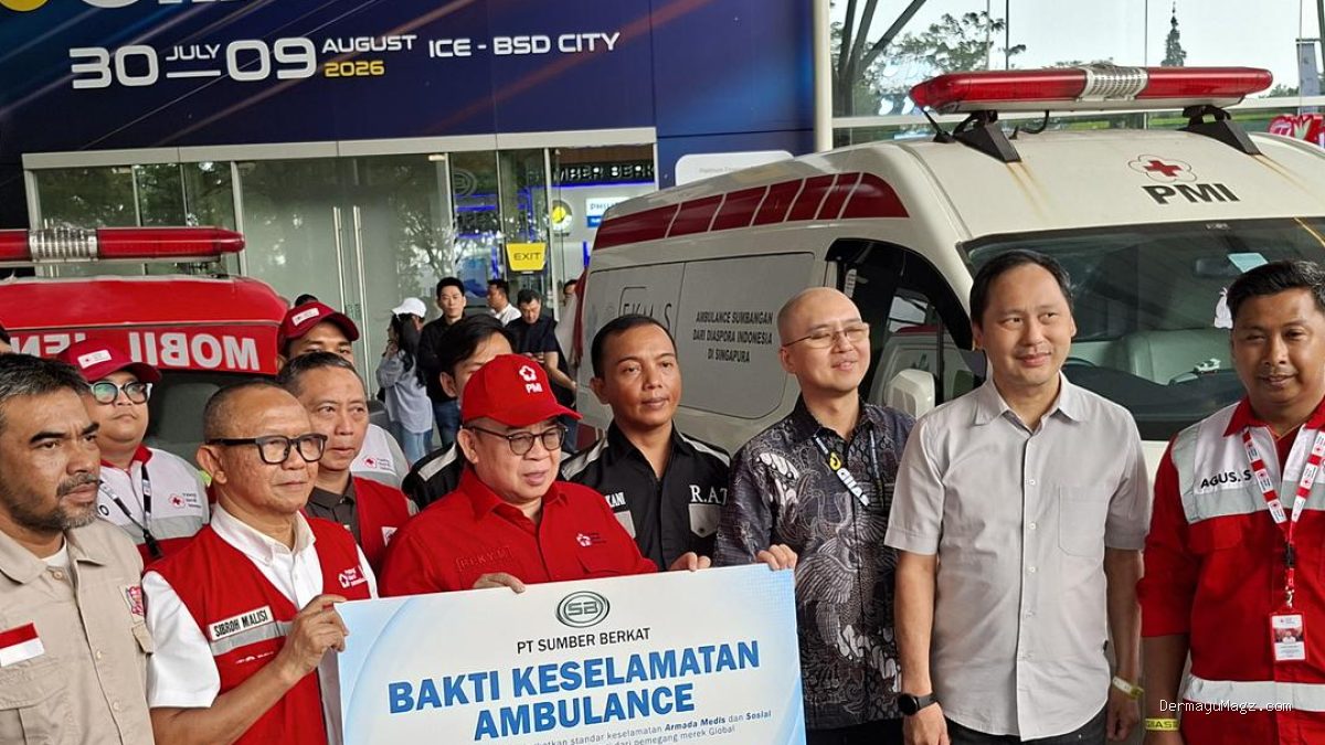 GIIAS 2026: Aksi Sosial Salurkan 150 Ambulans di Pameran Otomotif