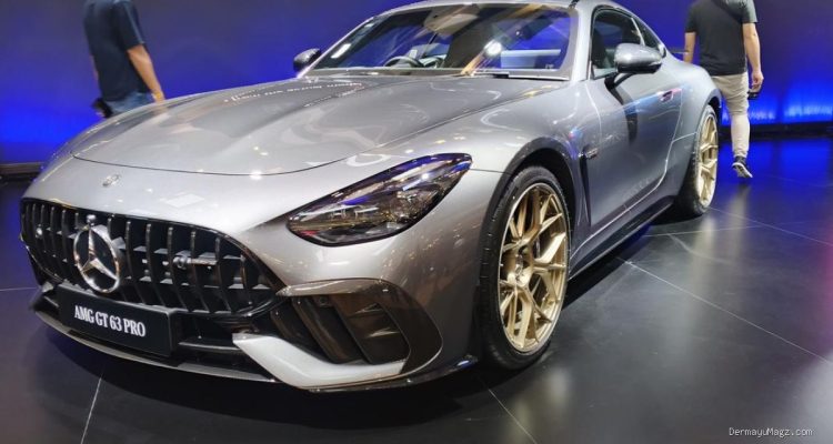 GIIAS 2026: Intip Mewahnya Koleksi Mobil Termahal yang Hadir