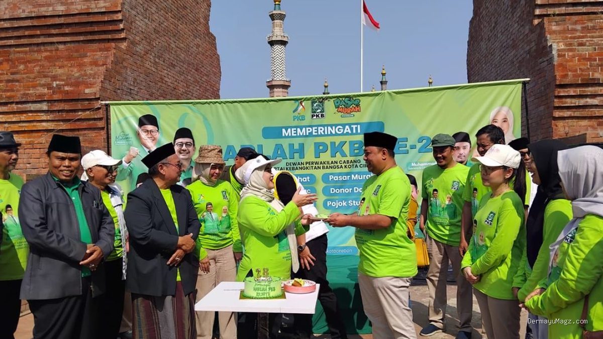 Harlah PKB ke-28 di Alun-Alun Kejaksan: Ribuan Massa Tumpah Ruah