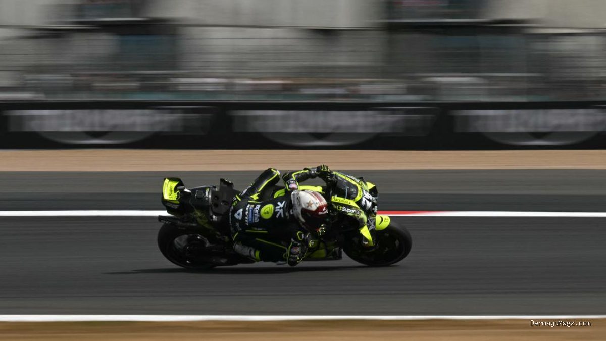 Hasil MotoGP Inggris 2026: Raul Fernandez Menang Dramatis di Silverstone