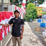 HUT RI ke-81: Omzet Pedagang Bendera di Haurgeulis Anjlok