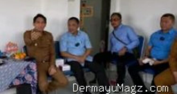 Indramayu Air PDAM Indramayu Mati, Bupati Lucky Hakim Blak-blakan: Hari Ini Saya Nggak Mandi 10 Agustus 2026, 18:50 WIB