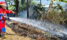 Indramayu Lalai Bakar Sampah, Ilalang di Pinggir Jalan Raya Ibu Tien Indramayu Hangus Terbakar 9 Agustus 2026, 08:36 WIB