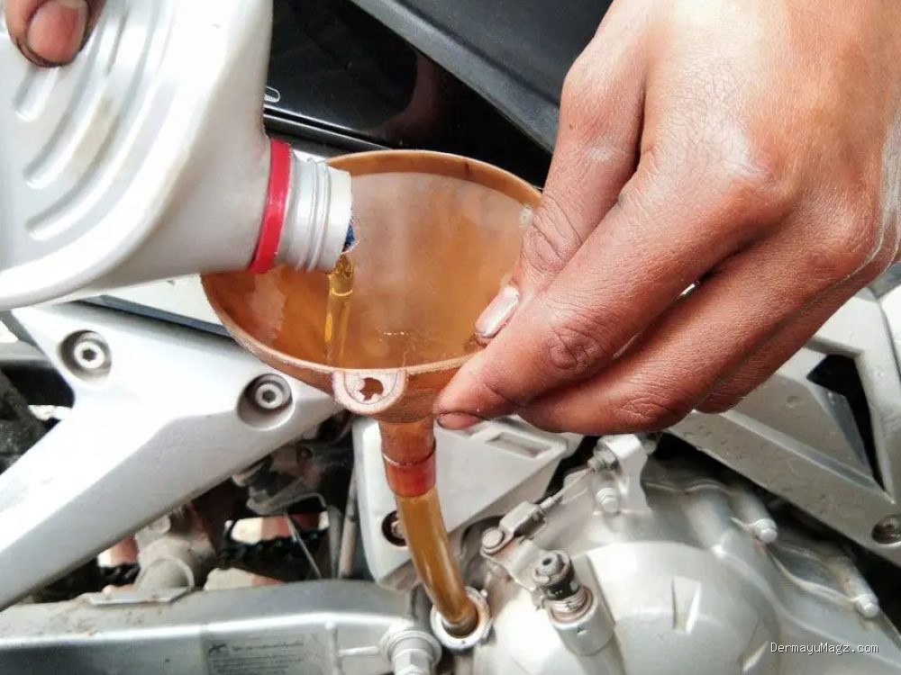 Photo via Bing Images - Kapan Harus Ganti Oli Motor yang Jarang Dipakai? Ini Aturannya
