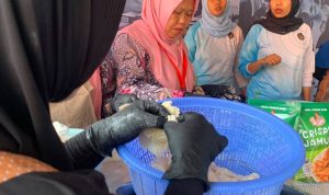 Lapas Indramayu Berdayakan Warga Binaan Lewat Budidaya Jamur Crispy