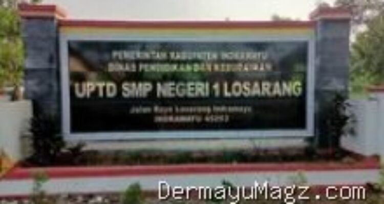 Pendidikan Klarifikasi Komite SMPN 1 Losarang: Paket Seragam Rp875 Ribu Sifatnya Facilitasi, Tidak Ada Paksaan 7 Agustus 2026, 11:09 WIB