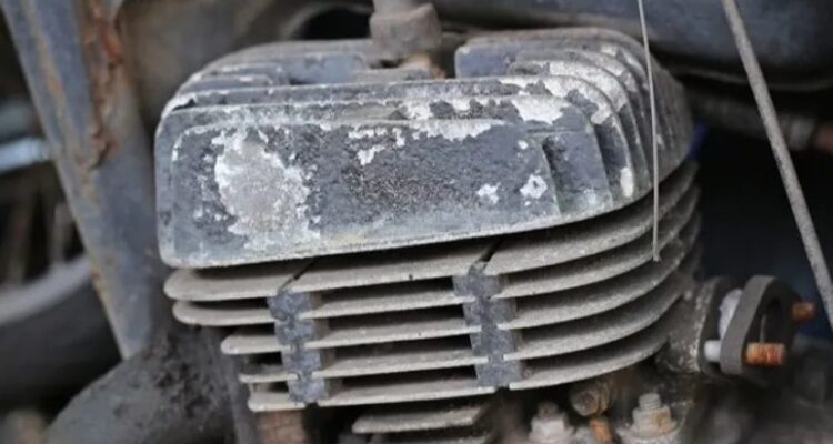 Photo via Bing Images - Penyebab Motor Susah Distarter Pagi Hari dan Solusinya