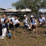 Pertamina Patra Niaga Balongan Tanam 11 Ribu Mangrove di Pantai Eretan