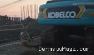 Proyek Jembatan Cilogog Indramayu Disorot, Kualitas Solar Alat Berat Jadi Pertanyaan Publik