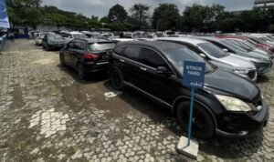 Strategi Menang Lelang Mobil Bekas: Tips Ampuh Tawar Harga Terbaik