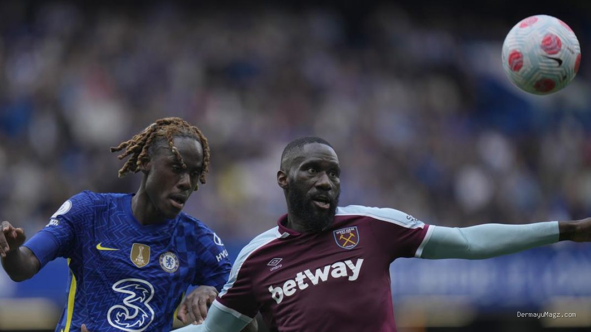Trevoh Chalobah Resmi ke Como, Tinggalkan Chelsea Musim Ini