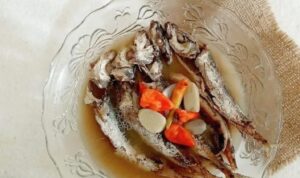 Photo by yummy.co.id - Cara Mengolah Ikan Layang Bumbu Pindang Cabai Hijau Menggugah Selera