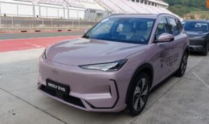 Geely EX5 Evolusi: Performa 329 HP dan Inovasi Bagasi Depan Terbaru