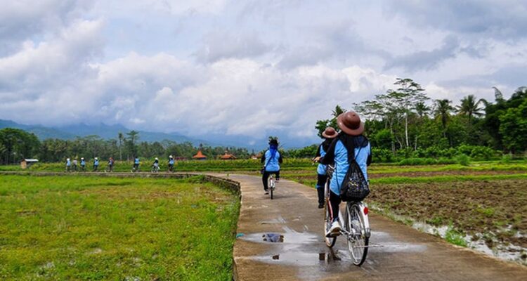 Photo by travel.kompas.com - Manfaat Bersepeda di Pedesaan untuk Kesehatan dan Kebugaran
