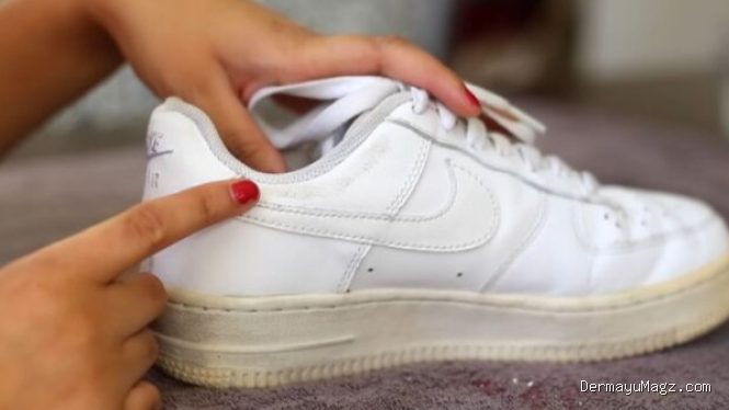 Photo by banyuwangi.viva.co.id - Panduan Efektif Membersihkan Sepatu Putih Agar Tetap Cerah