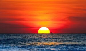Photo by wallpapersafari.com - Panduan Foto Sunset dengan HP agar Warna Lebih Tajam dan Hidup