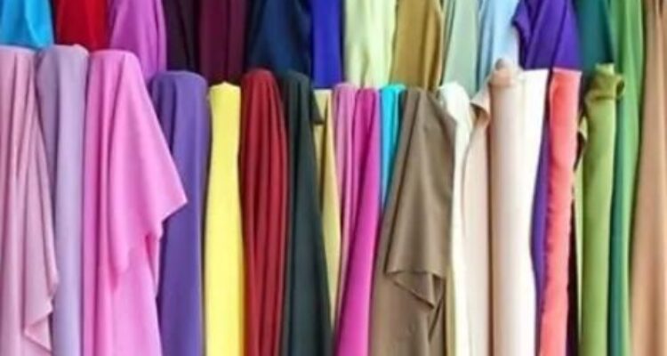 Photo by mitramulia.com - Panduan Memilih Bahan Kain Nyaman untuk Pakaian Sehari-hari