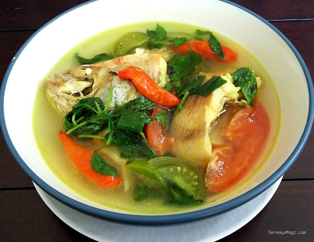 Photo by rukita.co - Penyebab Kuah Sup Ikan Mengeluarkan Bau Amis Menyengat Pas Dihidangkan