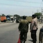 Polisi Tertibkan Aksi Pak Ogah di U-Turn SPBU Patrol Indramayu