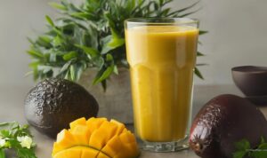 Photo by nakny.id - Resep Jus Mangga Alpukat Creamy yang Segar dan Praktis