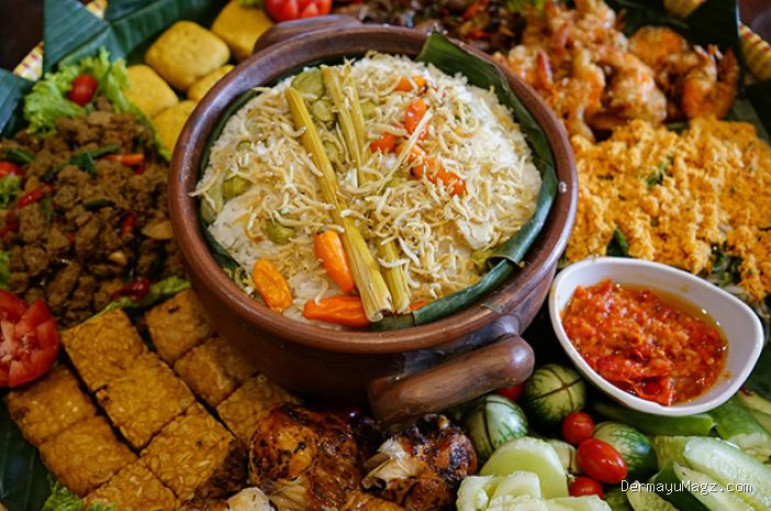 Photo by halodoc.com - Resep Nasi Liwet Sunda Gurih dan Praktis untuk Menu Keluarga