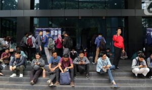 Strategi Efektif Beradaptasi di Hari Pertama Kerja bagi Pemula