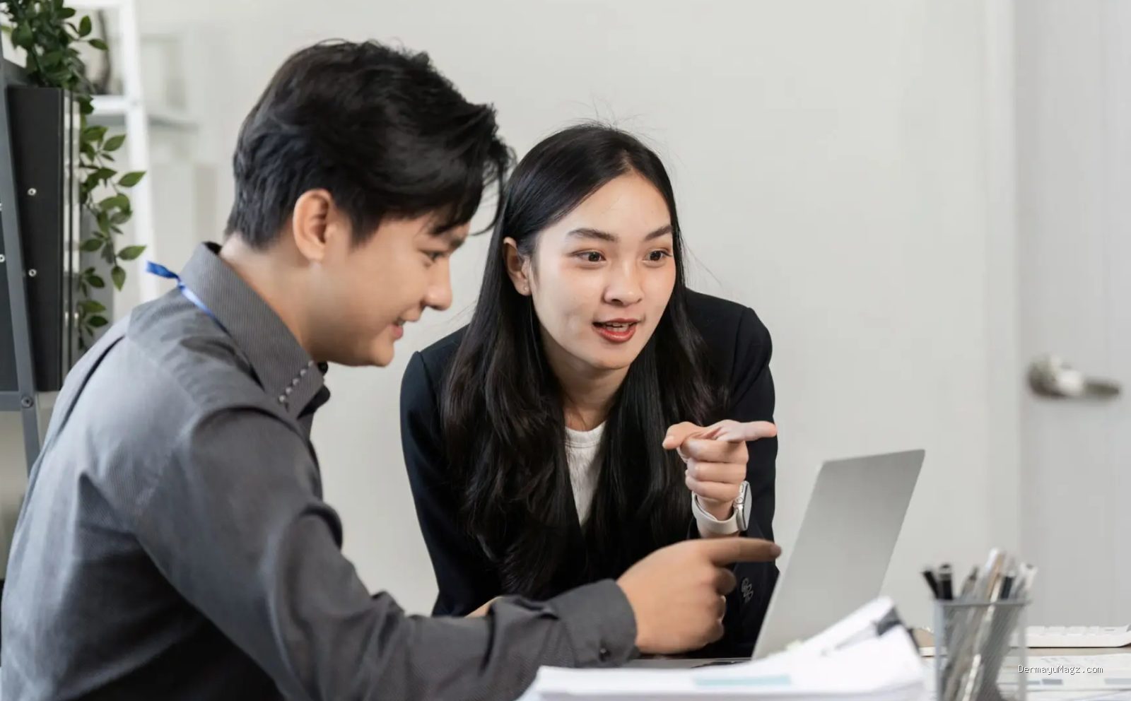 Photo by marketeers.com - Strategi Membangun Jaringan Pertemanan yang Luas di Kantor