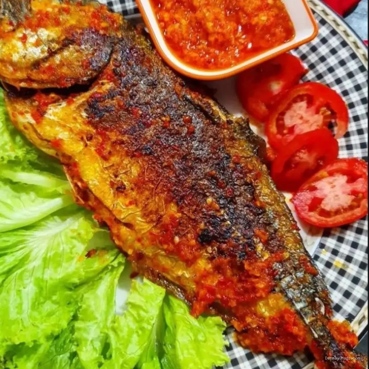 Photo by liputan6.com - Trik Mengoles Bumbu Bakaran Berkali-kali Supaya Permukaan Ikan Gak Gosong Pahit