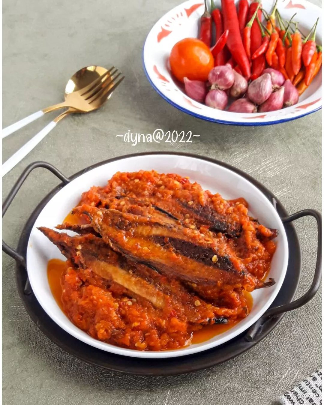 Photo by resepmamiku.com - Penyebab Ikan Pindang Asin Menjadi Sangat Asin Menusuk Saat Dimasak Balado