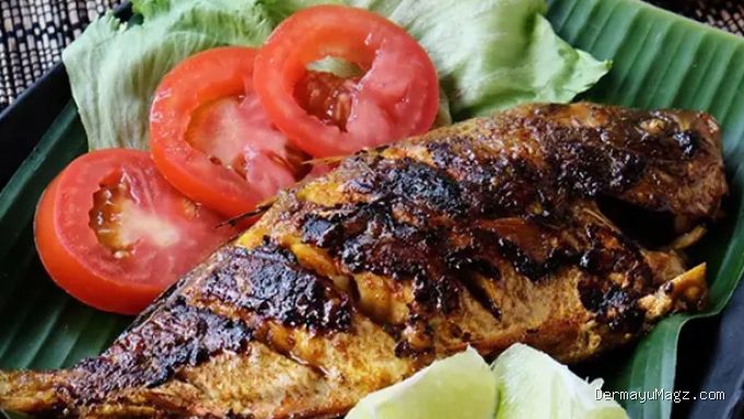 Photo by pasundan.jabarekspres.com - Racikan Bumbu Perap Air Jeruk Nipis dan Garam Sebelum Ikan Diberi Bumbu Oles