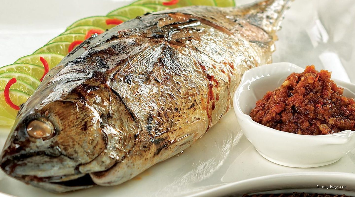 Resep Ikan Tongkol Bakar Sambal Colo-Colo Pedas Menyegarkan